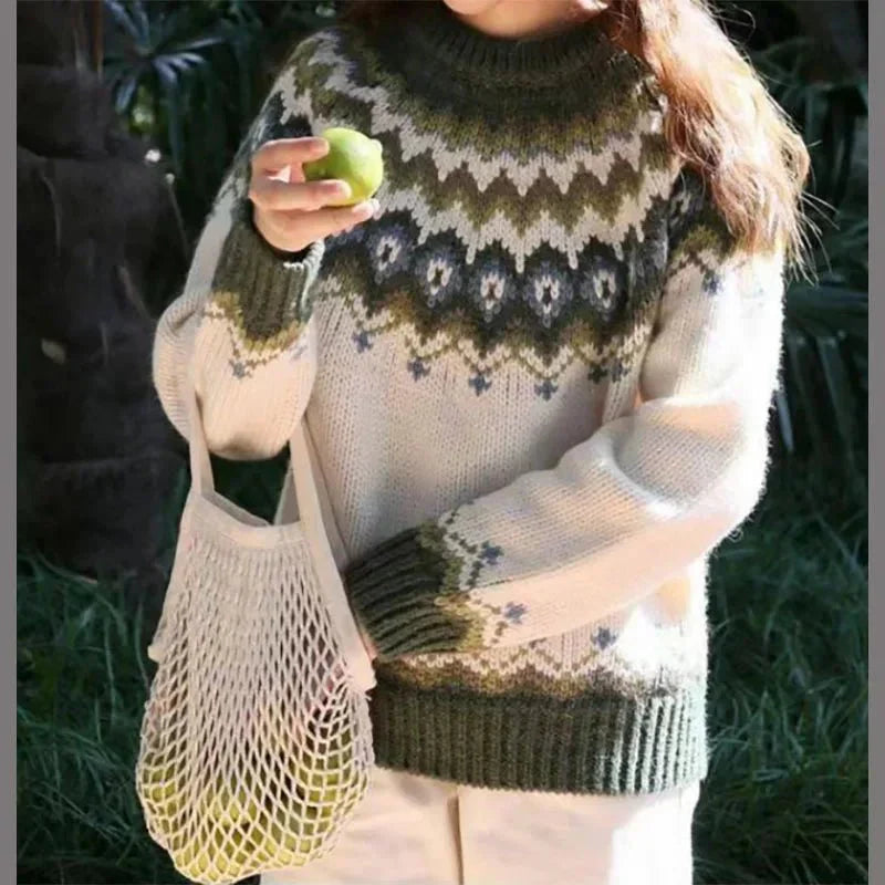 Callie | Knitted Sweater with Slim Fit and Soft Touch