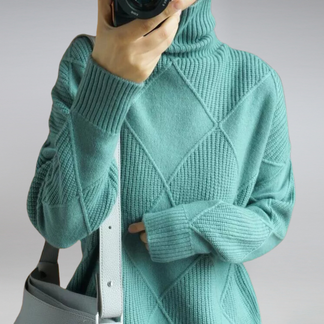 Kaitlyn | Women’s Loose-Fit Winter Sweater with Stretch