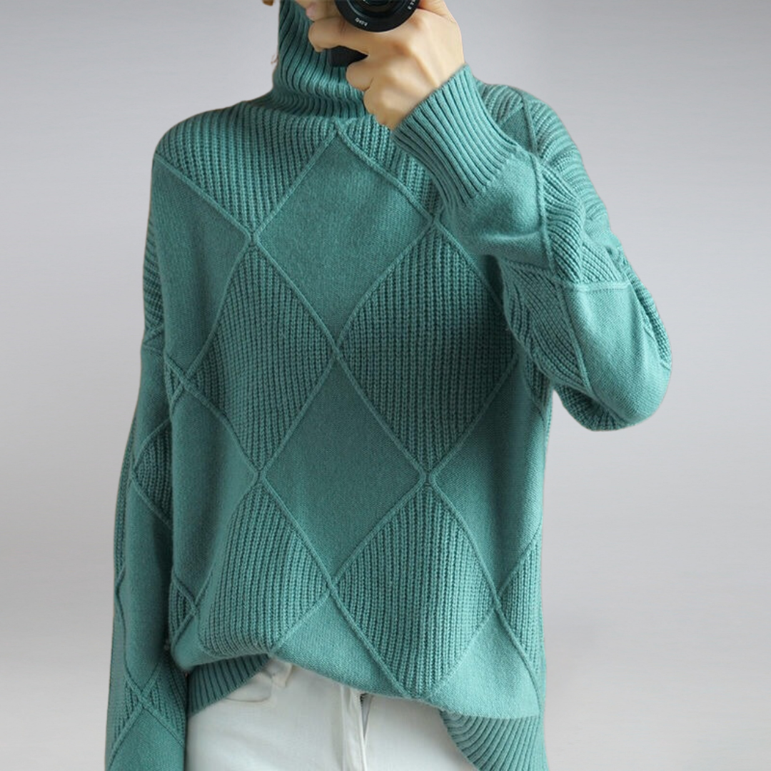 Kaitlyn | Women’s Loose-Fit Winter Sweater with Stretch
